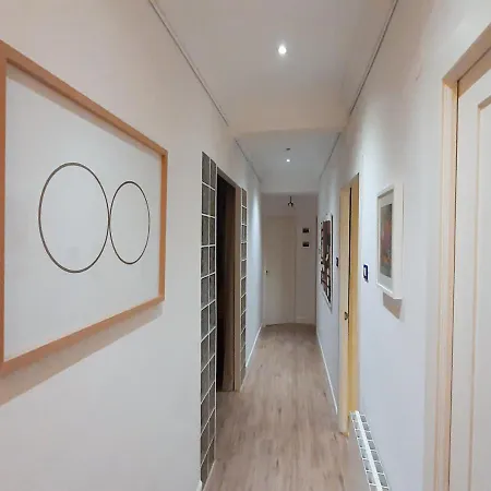 Amplio Y Bonito Piso A Pocos Metros Del Centro * 毕尔巴鄂