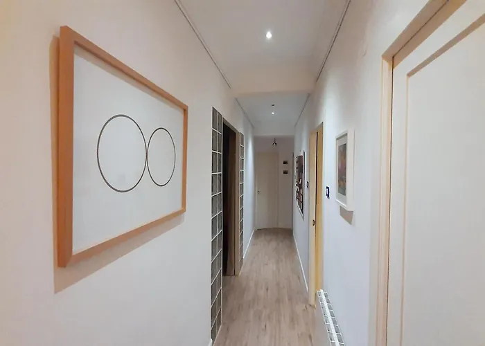 Amplio Y Bonito Piso A Pocos Metros Del Centro * 毕尔巴鄂