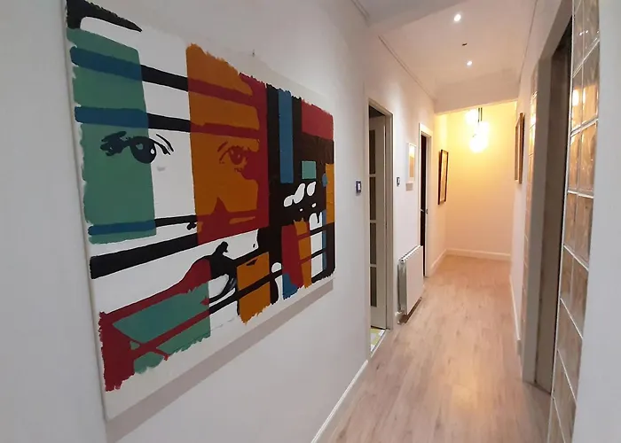 Amplio Y Bonito Piso A Pocos Metros Del Centro 毕尔巴鄂